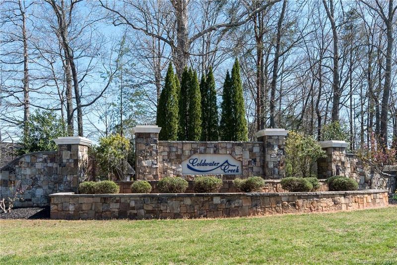 2935 Mehling Dr #7, Lincolnton, NC 28092