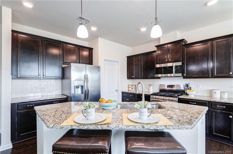 7007 Hamilton Mill Dr, Waxhaw, NC 28173