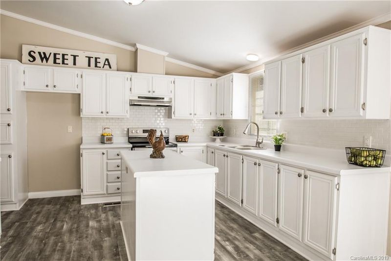 433 Sutton Spring Rd #N/A, York, SC 29745