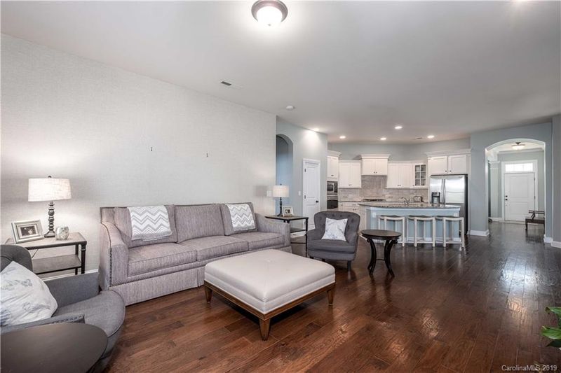 19030 Cypress Garden Dr, Davidson, NC 28036