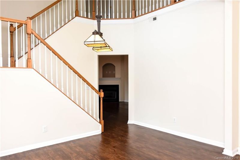 10930 Princeton Commons Dr, Charlotte, NC 28277