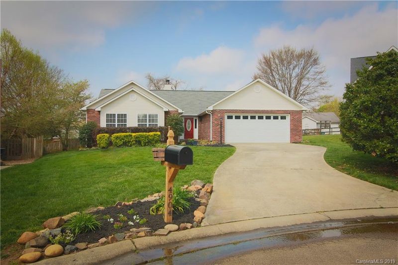 4904 Valley Trail Ct, Concord, NC 28025