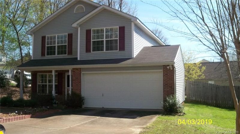 407 Oak Crest Dr #121, Clover, SC 29710