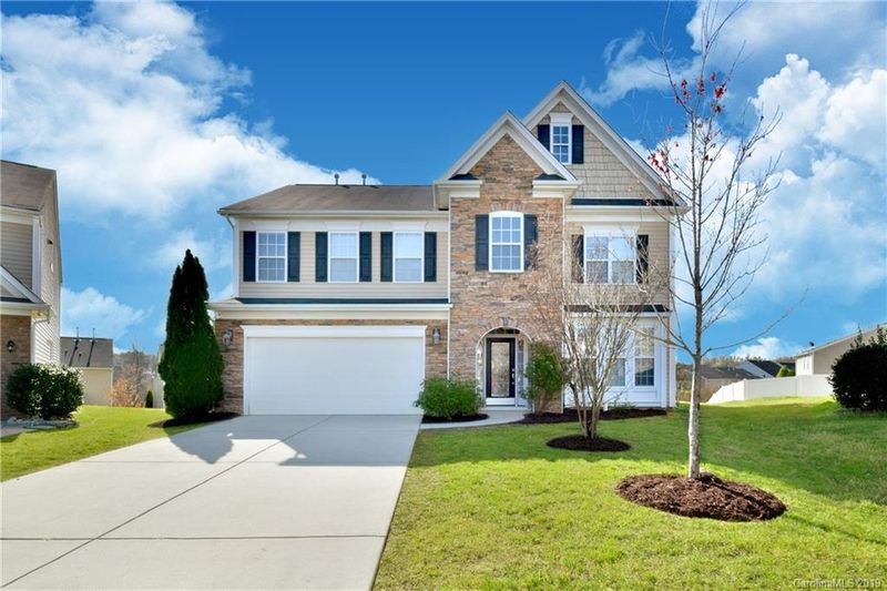 10905 Hat Creek Ln, Davidson, NC 28036