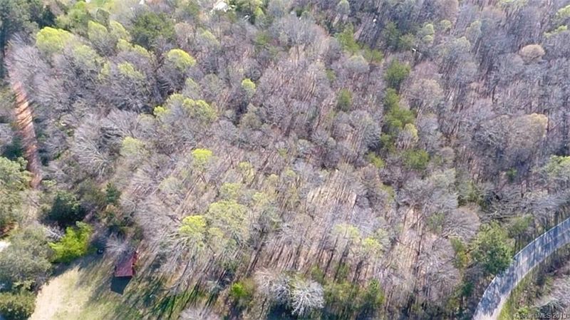 3084 Loop Rd, Lincolnton, NC 28092