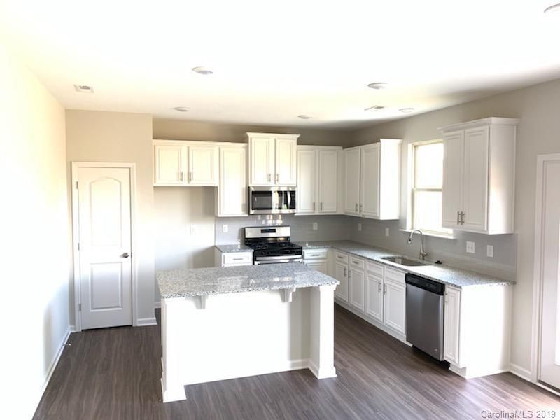 1317 Oakhurst Dr #202, Waxhaw, NC 28173