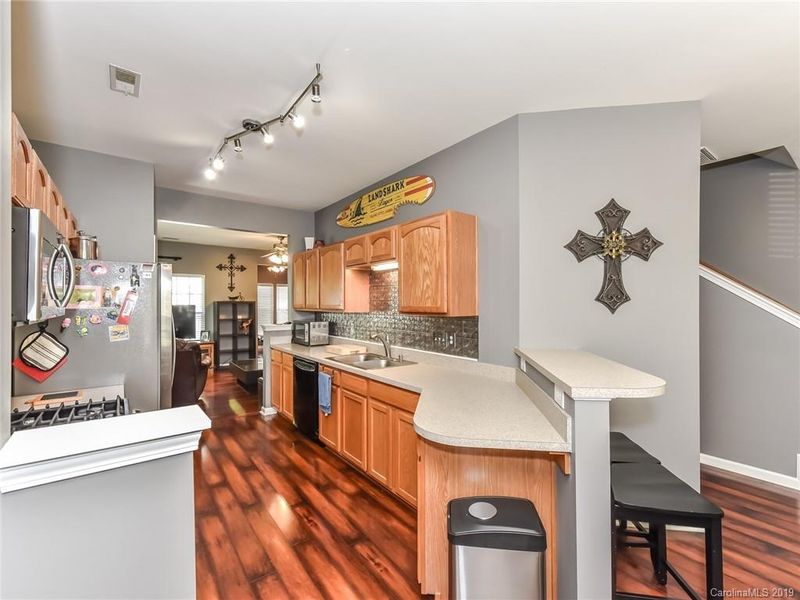 9568 Glenashley Dr, Cornelius, NC 28031