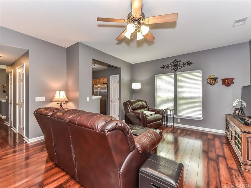 9568 Glenashley Dr, Cornelius, NC 28031