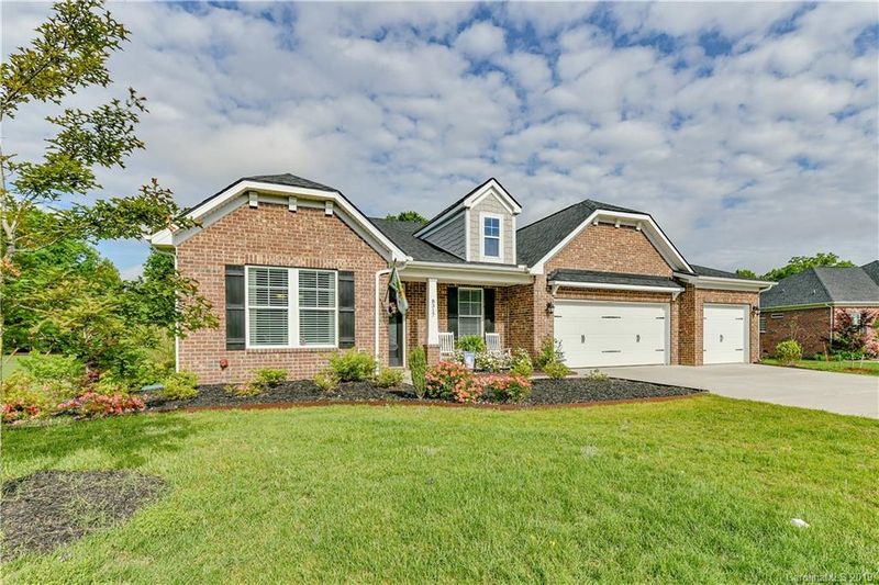 8317 Olde Stonegate Ln, Mint Hill, NC 28227