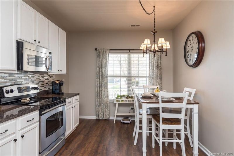9115 Glenashley Dr, Cornelius, NC 28031