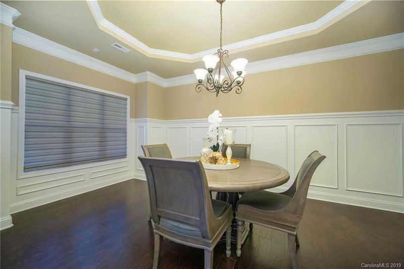 2956 Donegal Dr, Kannapolis, NC 28081