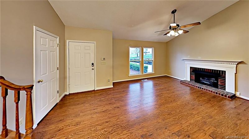 14718 Peridot Ct, Pineville, NC 28134