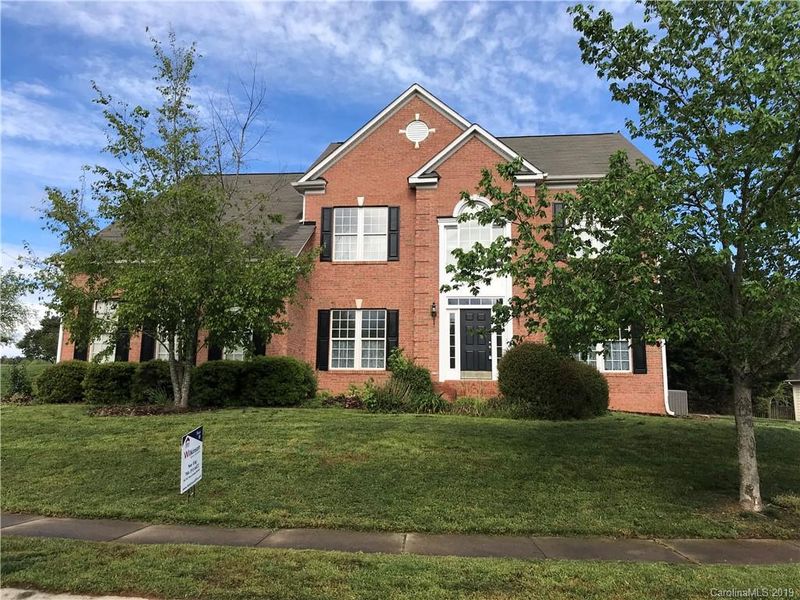 819 Circle Trace Dr, Monroe, NC 28110