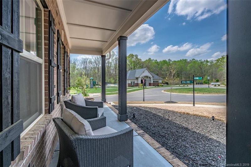 15302 Guthrie Dr, Huntersville, NC 28078