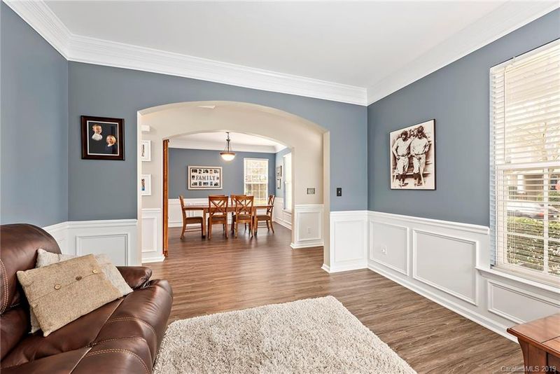 15546 Crossing Gate Dr, Cornelius, NC 28031