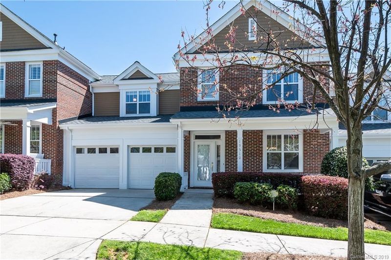 19510 Crosstrees Ln #67, Cornelius, NC 28031