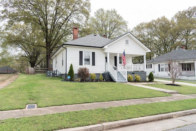 405 3rd St, Kannapolis, NC 28083
