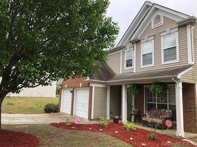 3143 Old Ironside Dr, Charlotte, NC 28213
