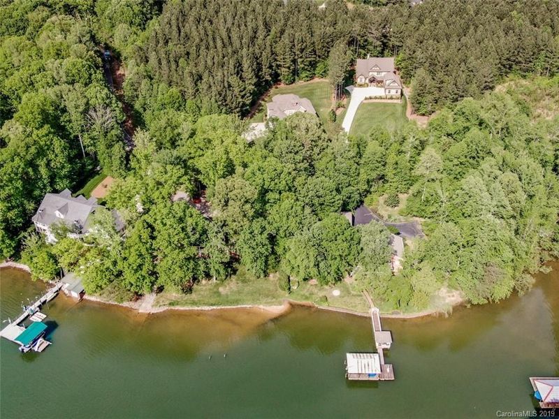 151 Winding Shore Rd #17, Troutman, NC 28166