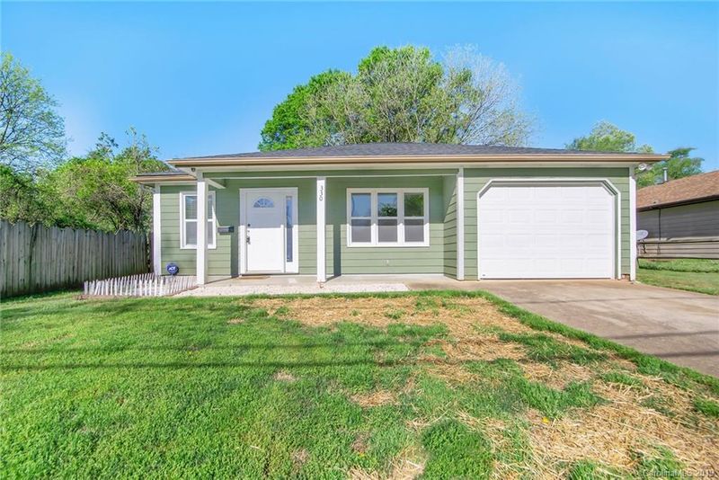 330 Hawthorne St, Mount Holly, NC 28120