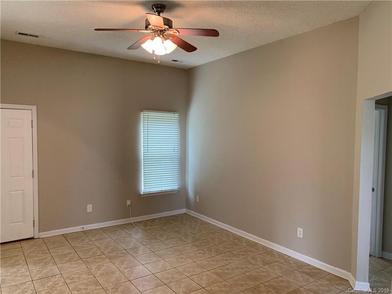 1715 Conifer Cir, Charlotte, NC 28213