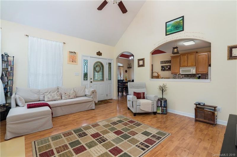 418 Durham Rd, Stanley, NC 28164