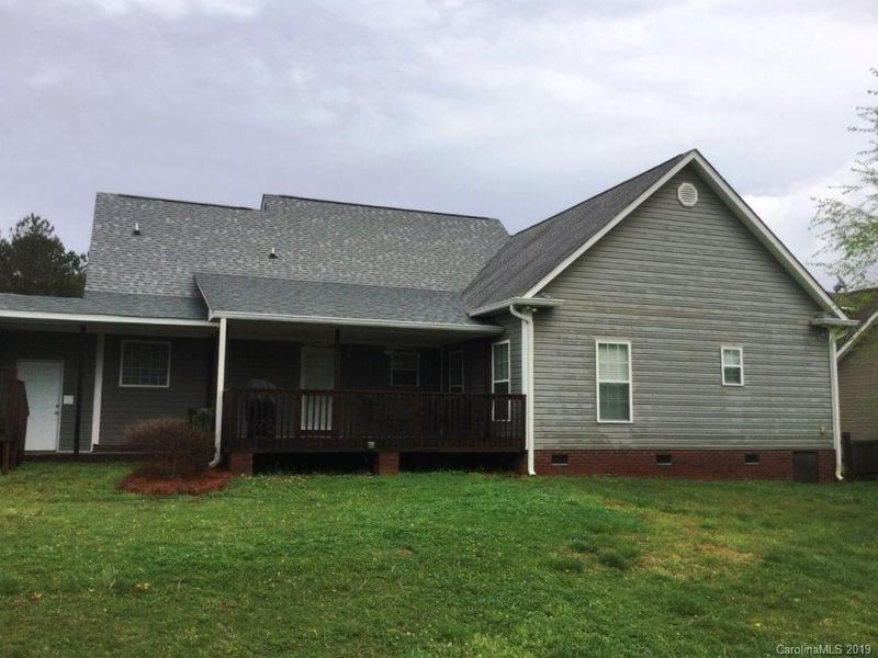 700 Pitts Rd, Catawba, SC 29704