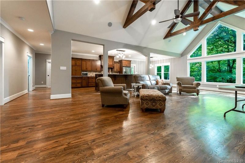 176 Timber Lake Dr, Troutman, NC 28166