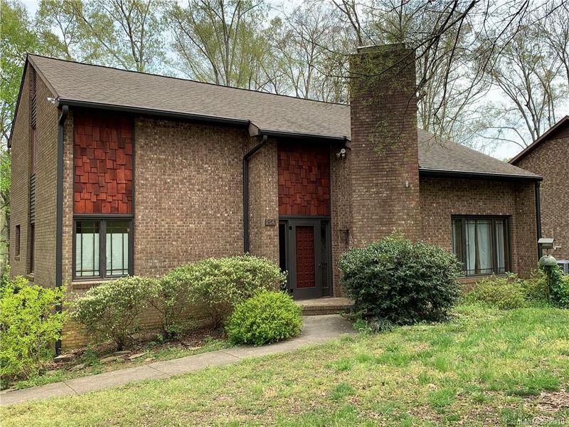 256 Eastcliff Dr SE, Concord, NC 28025