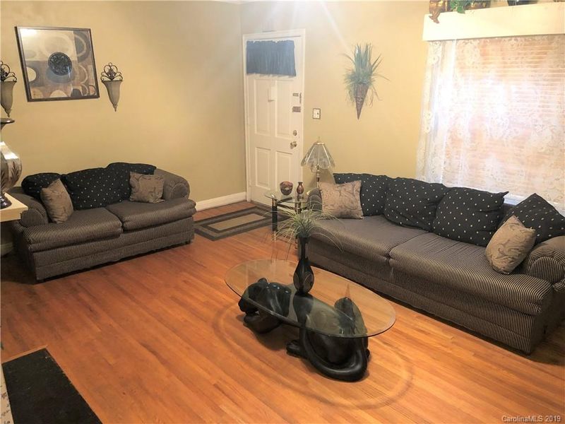 818 Leigh Ave, Charlotte, NC 28205