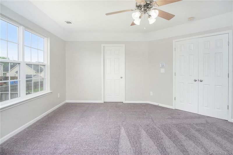 249 Valerie Dr, Lincolnton, NC 28092
