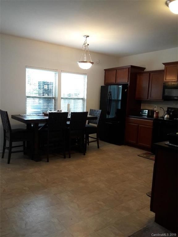 287 Ranlo Ave, Gastonia, NC 28054