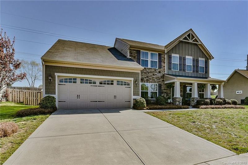 1857 Seefin Ct, Indian Trail, NC 28079