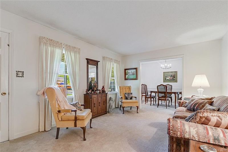 114 Kee Rd, Belmont, NC 28012