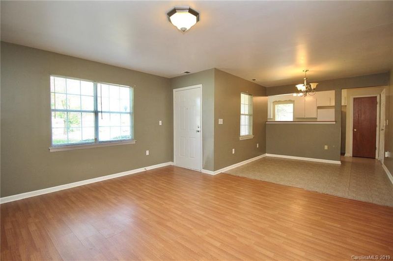 1012 Allen St, Charlotte, NC 28205