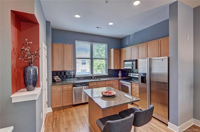 423 M St, Charlotte, NC 28204