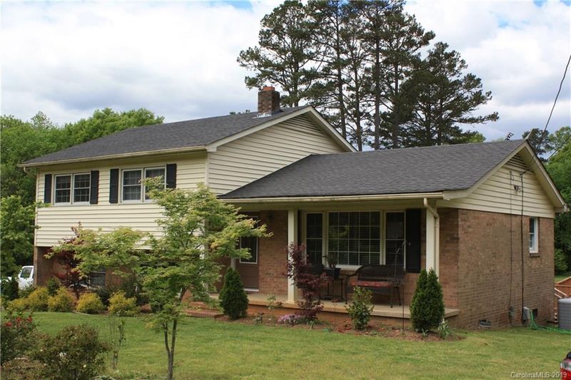 898 Hess Rd, Concord, NC 28025