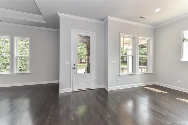 613 Marion Dr, Matthews, NC 28105