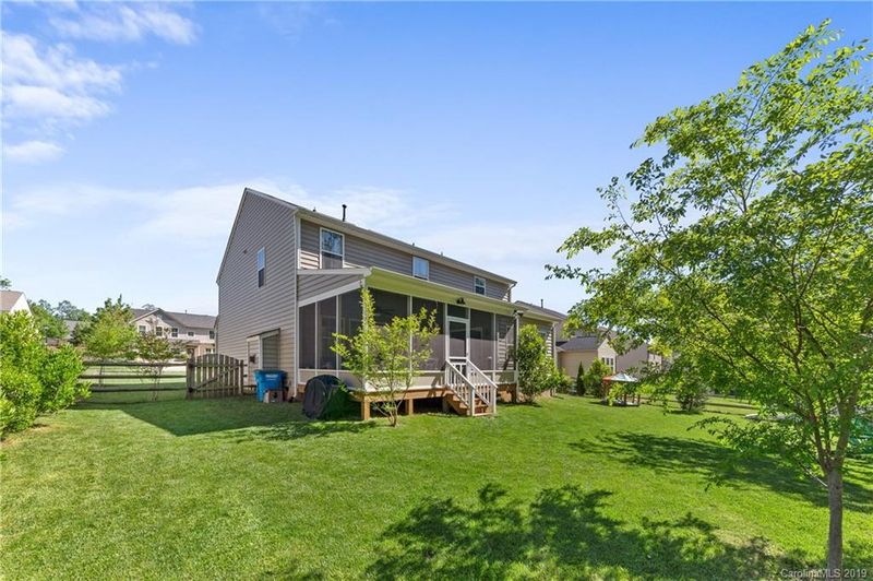734 Ryans Pl, Fort Mill, SC 29715