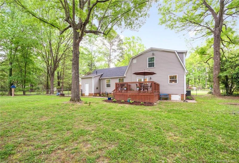 1418 Binford Ct, Charlotte, NC 28212