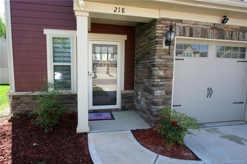 218 Park Meadows Dr, Stallings, NC 28104
