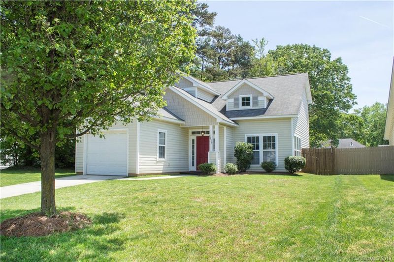5020 Gibbons Link Rd, Charlotte, NC 28269