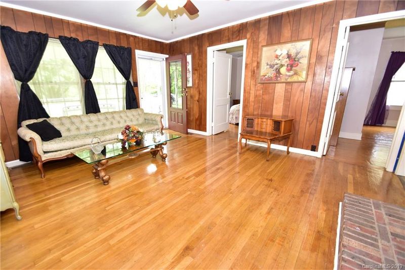 501 Queens Rd, Gastonia, NC 28052