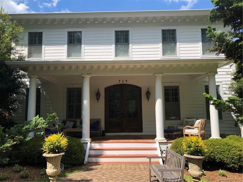 719 Spring St, Davidson, NC 28036