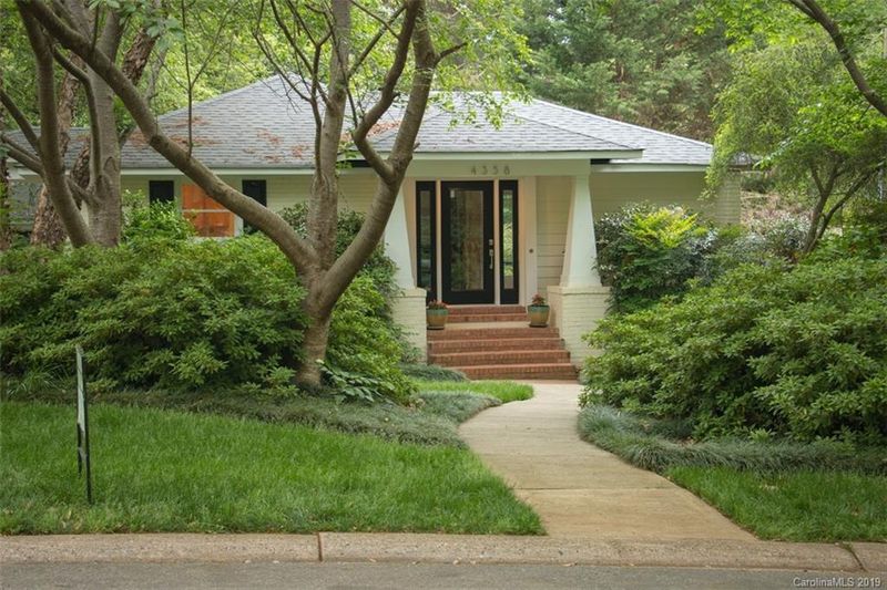 4358 Applegate Rd, Charlotte, NC 28209