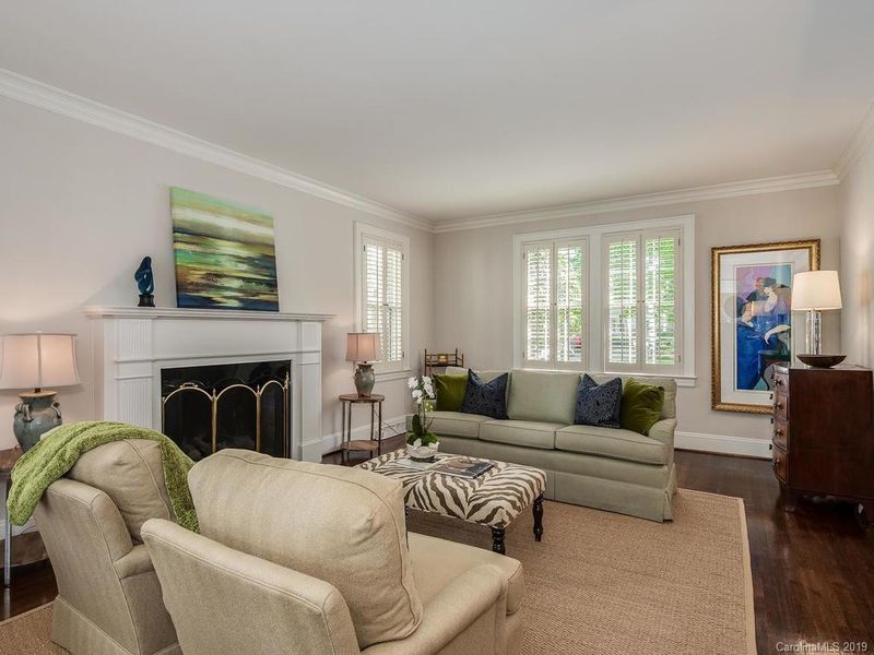 1218 Biltmore Dr, Charlotte, NC 28207