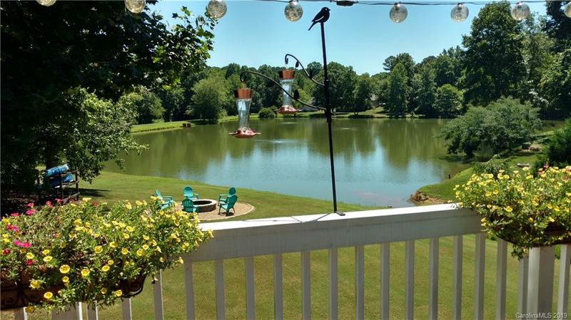 264 Crosscut Dr, Denver, NC 28037