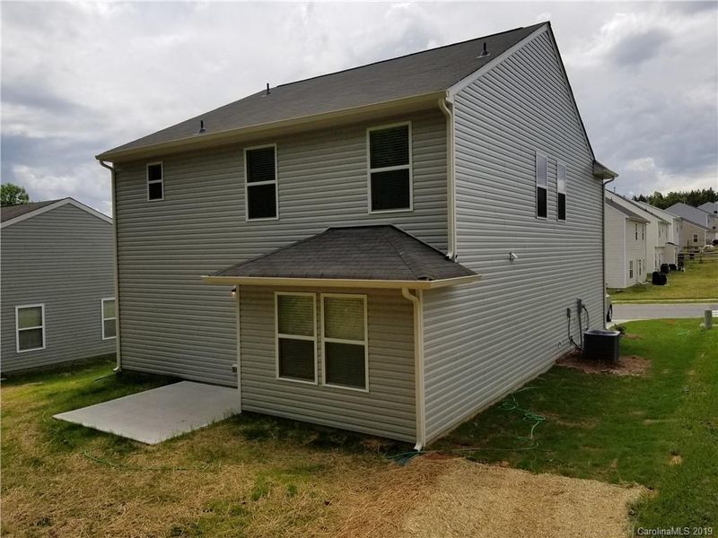 2520 Blue Moss Dr, Dallas, NC 28034