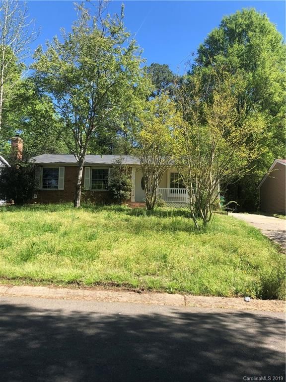 8009 Bald Ridge Dr, Charlotte, NC 28227