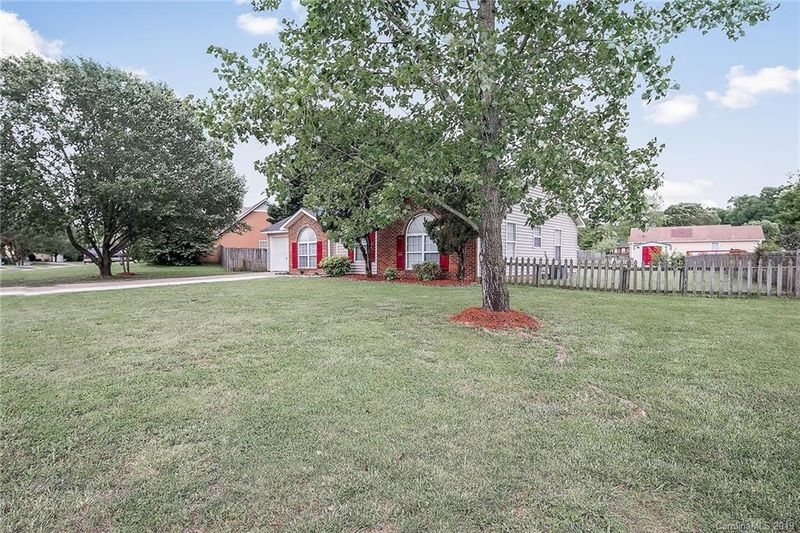 4626 Falcon Chase Dr, Concord, NC 28027